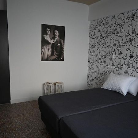 Haris 303 Apartment By Vpn Accomodation Athen Exterior foto